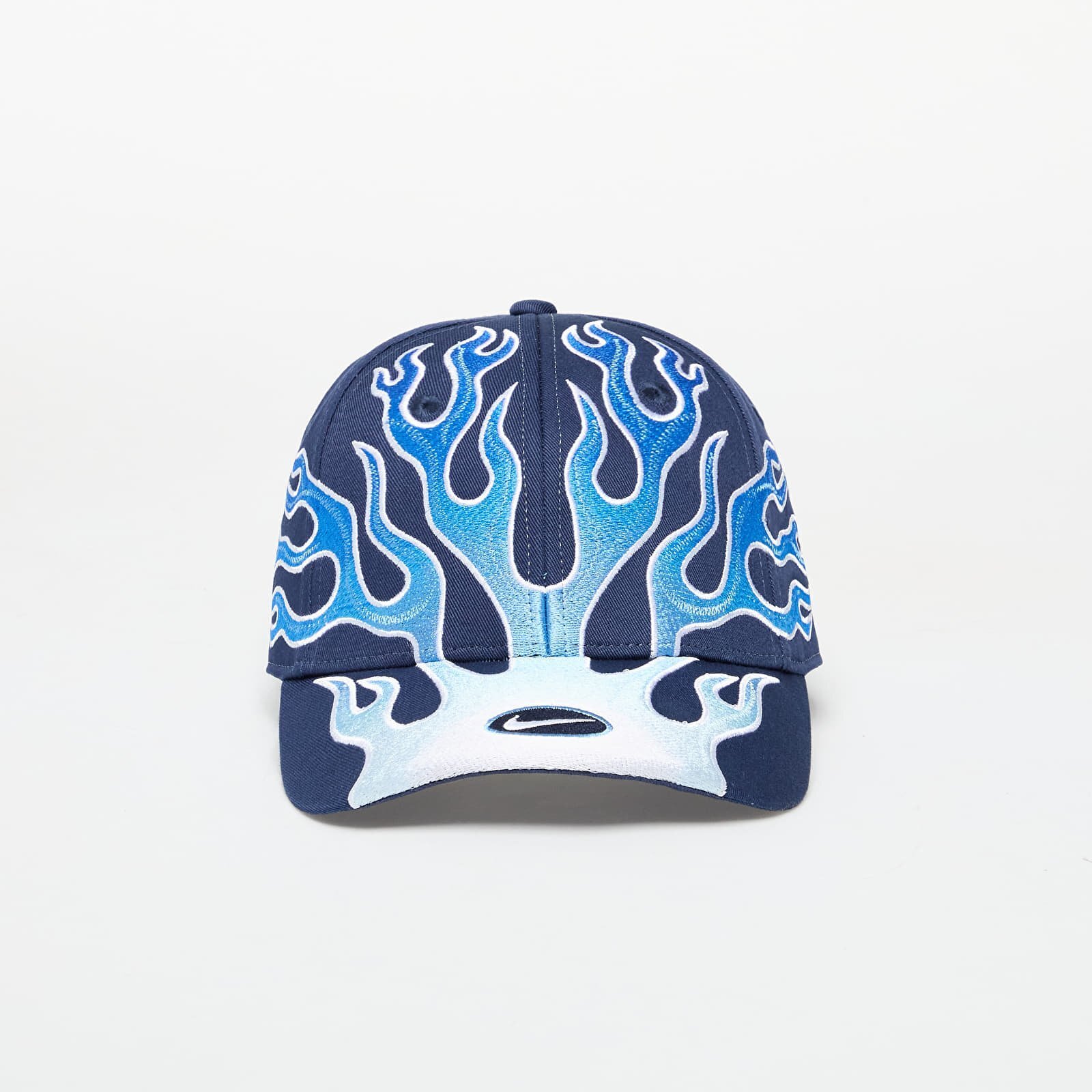 Chapeaux